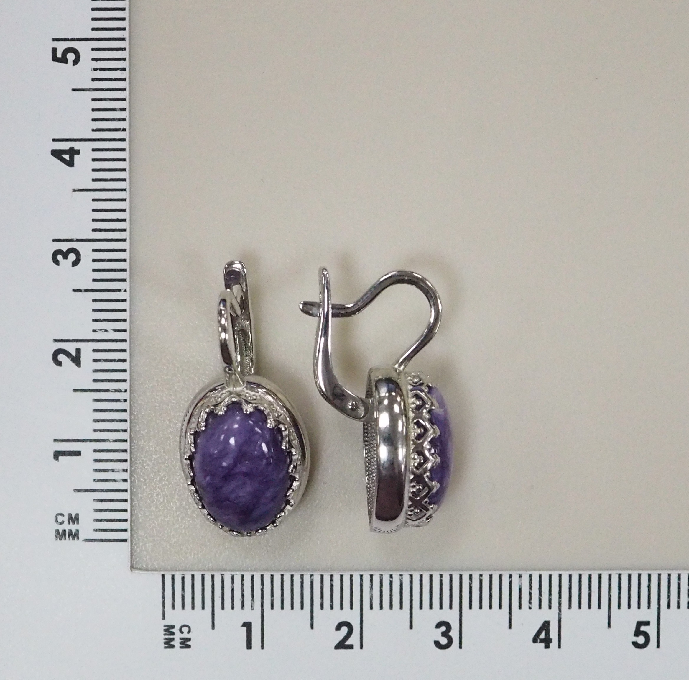 Серебряные серьги с чароитами